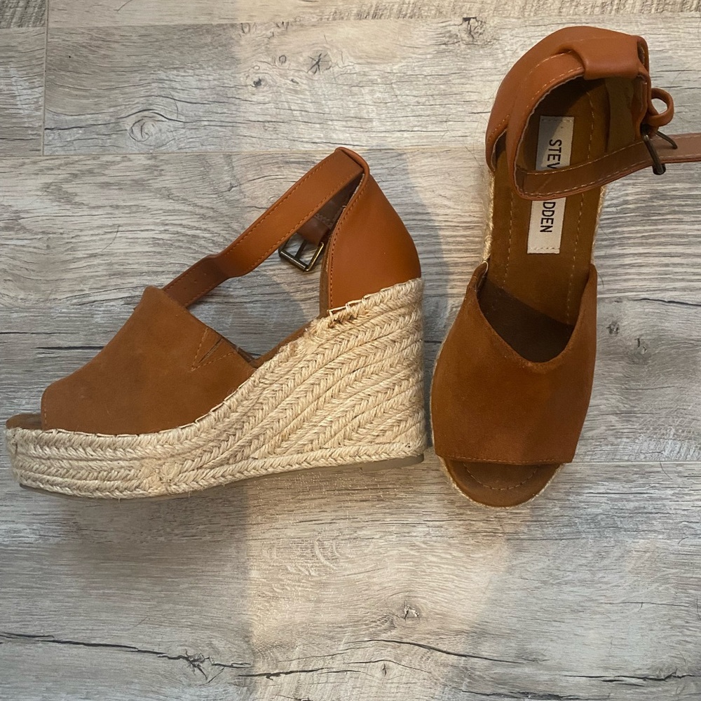 Steve Madden Jaylen Espadrille Wedge